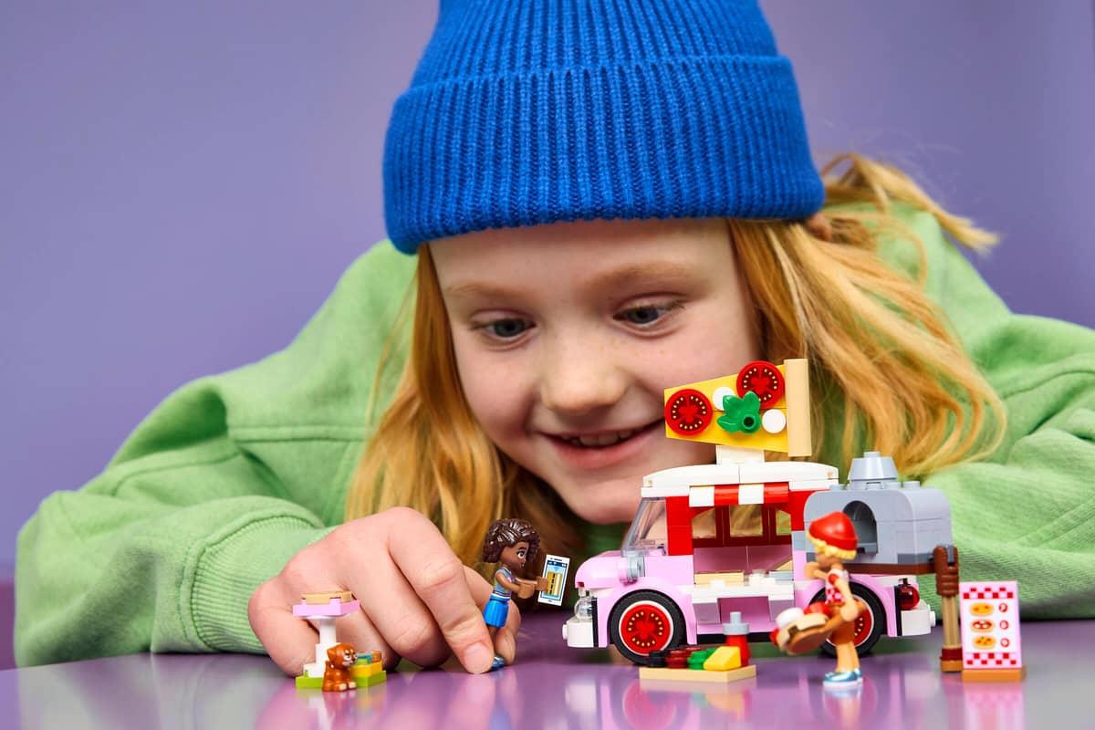 LEGO Friends Pizza Truck 42694