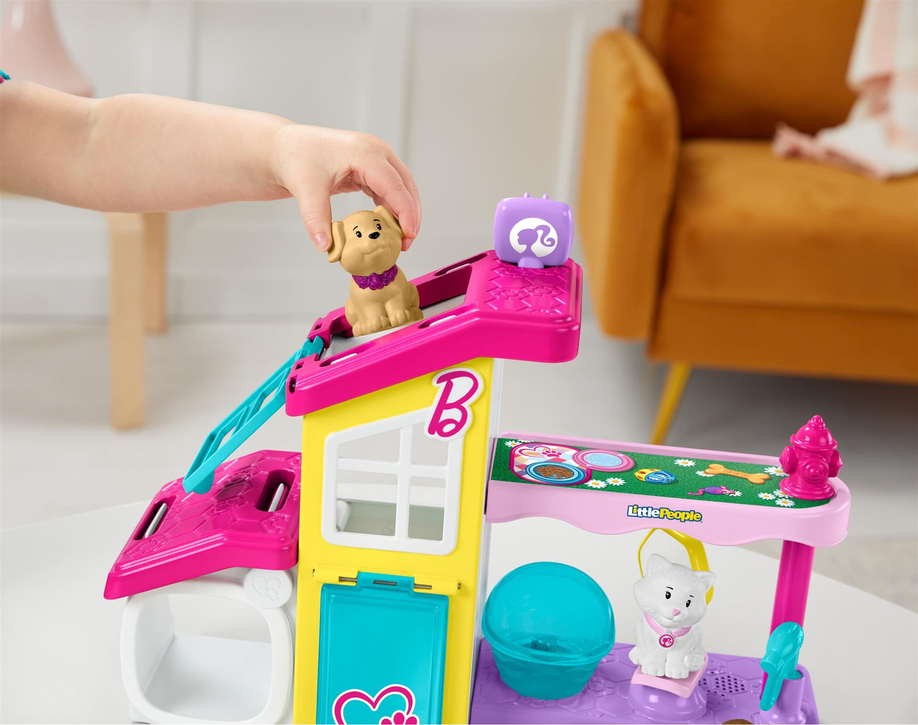 Fisher-Price Little People Barbie Play & Care Pet Spa Playset