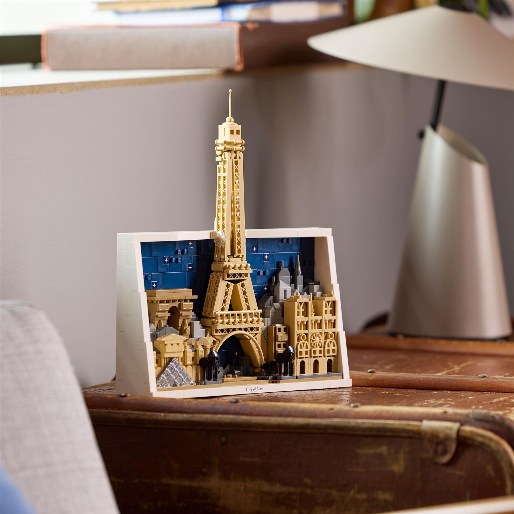LEGO Architecture Paris City of Love 21064