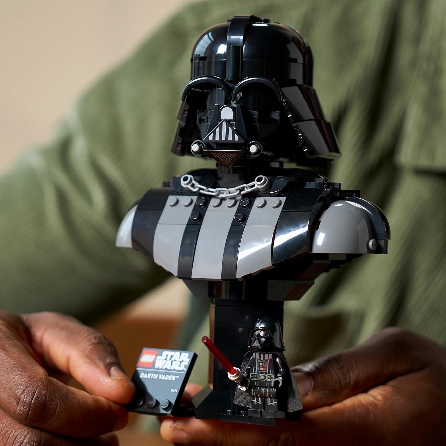 LEGO Star Wars  Darth Vader Bust 75439