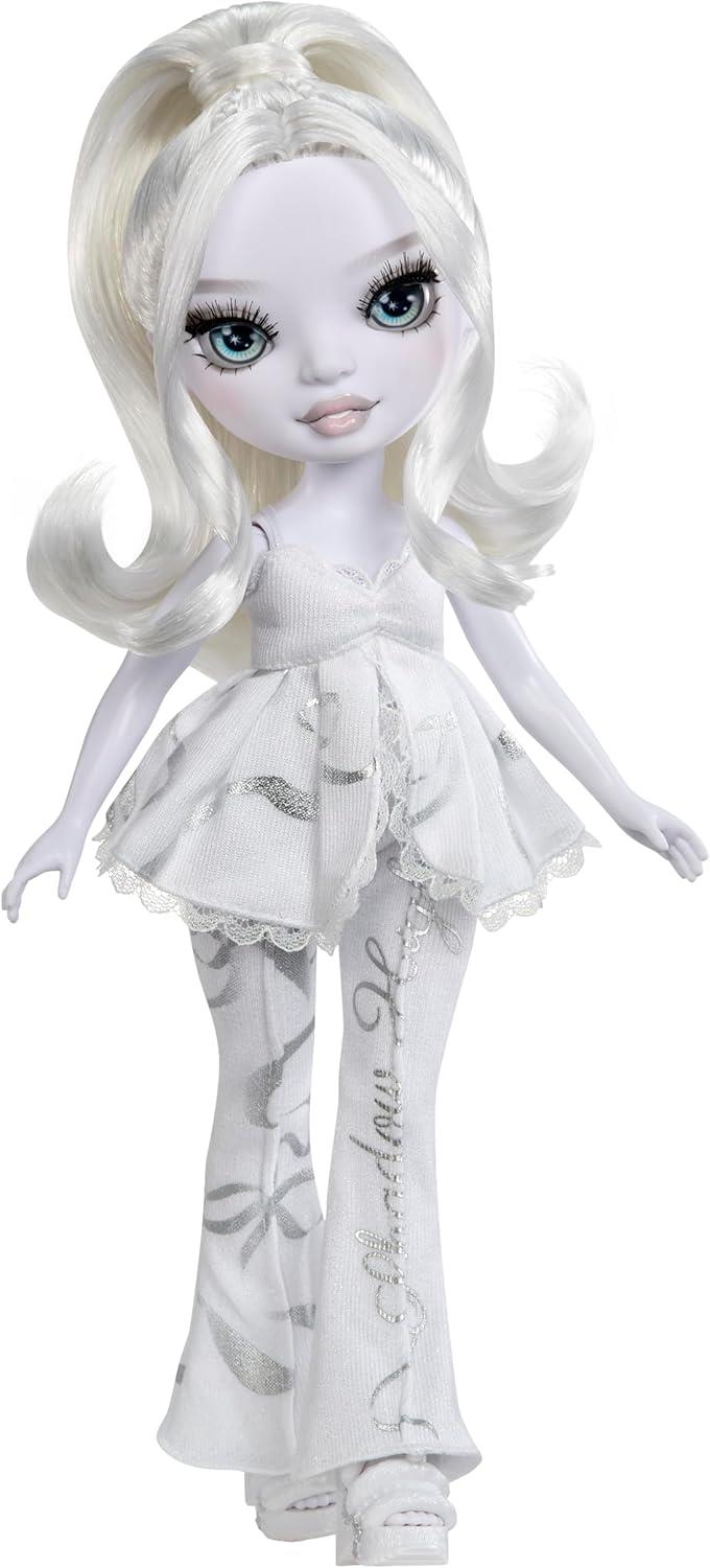 Shadow High Fashion Doll Sleepover - Natasha Zima