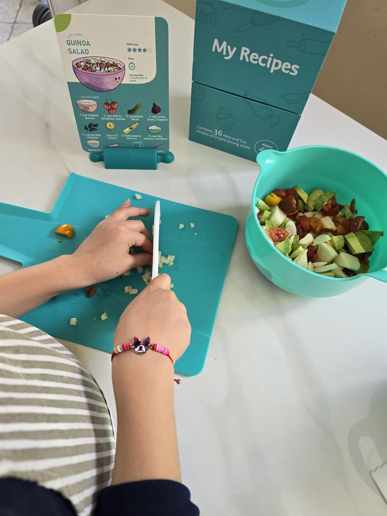 Tovla Jr. Montessori My First Recipe Box