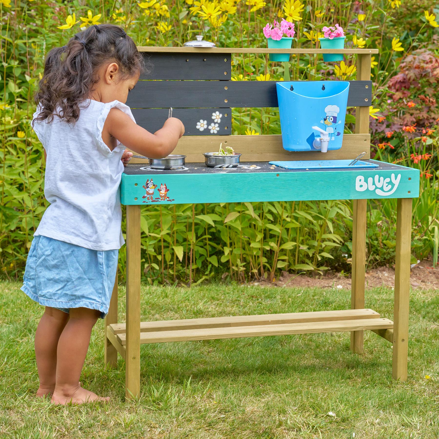 Bluey Wooden Mud Kitchen