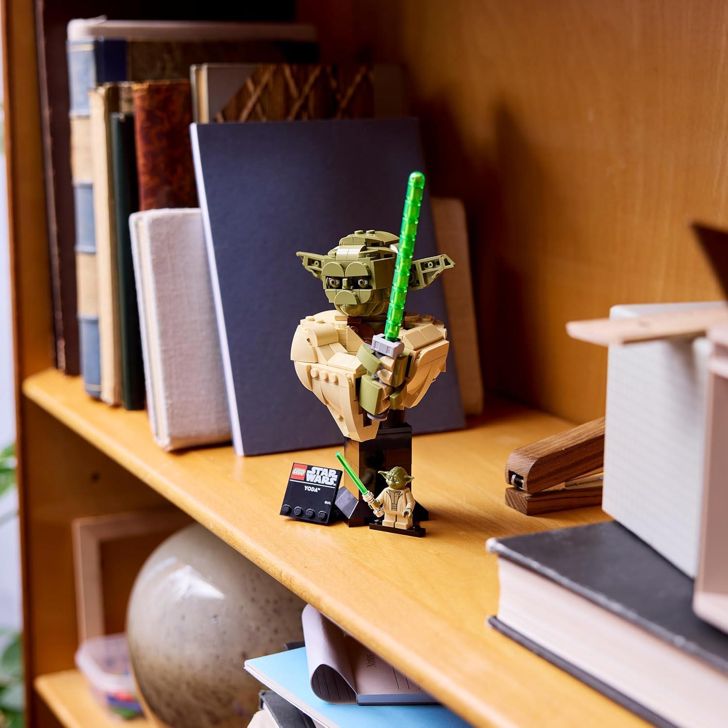 LEGO Star Wars Yoda Bust 75438