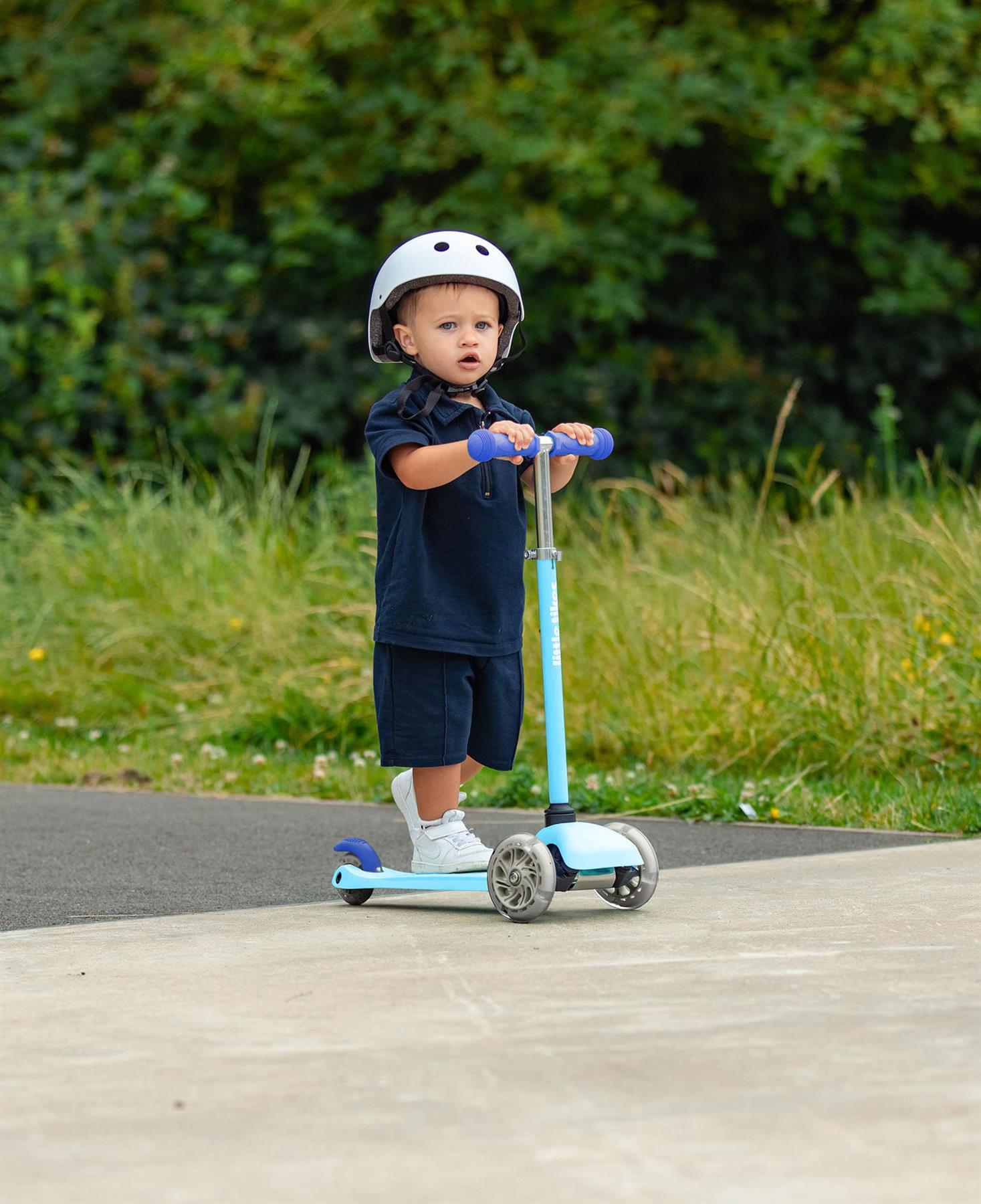 Little Tikes Kids 3 Wheel Scooter - Blue