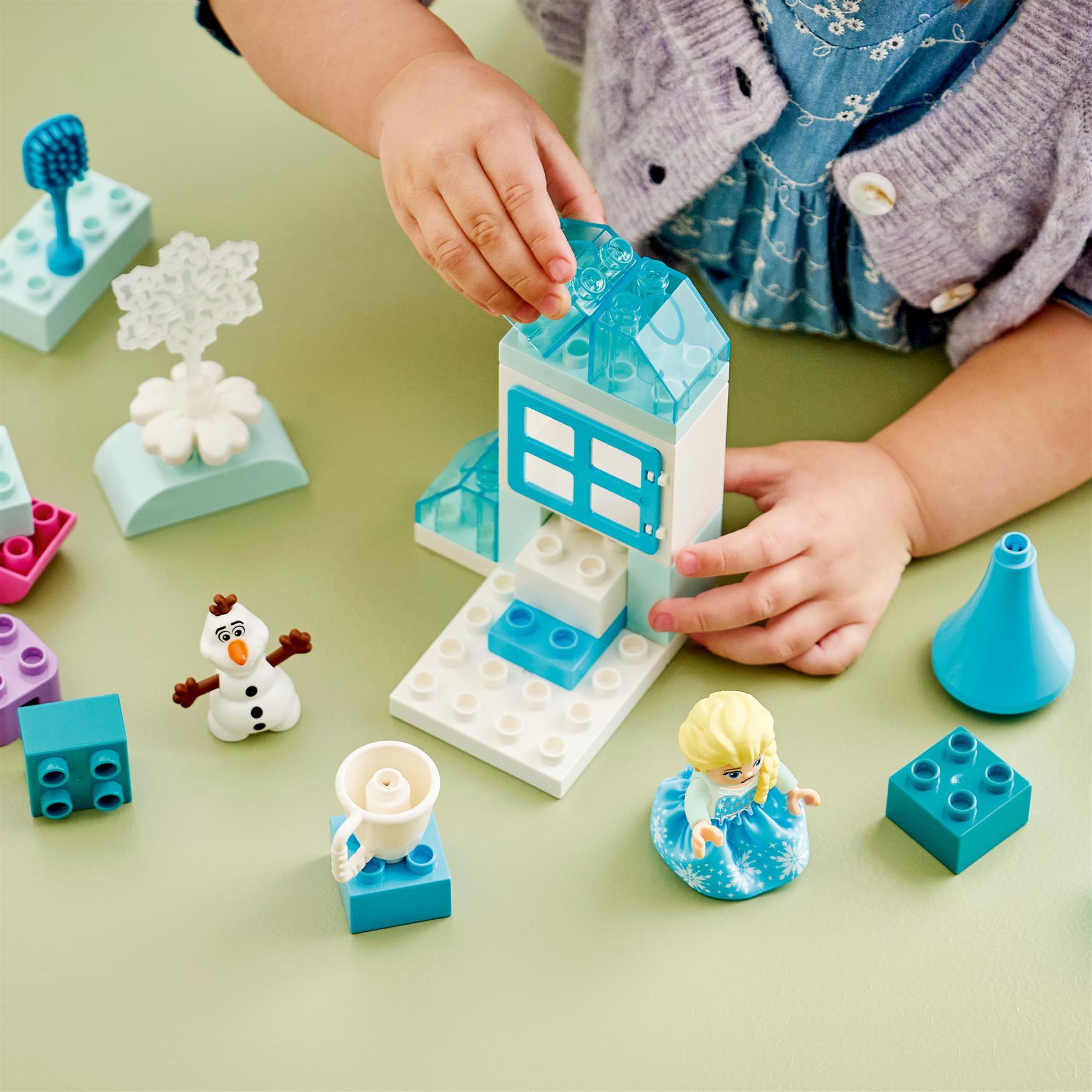LEGO Duplo Frozen Creative Box with Elsa and Olaf 10462