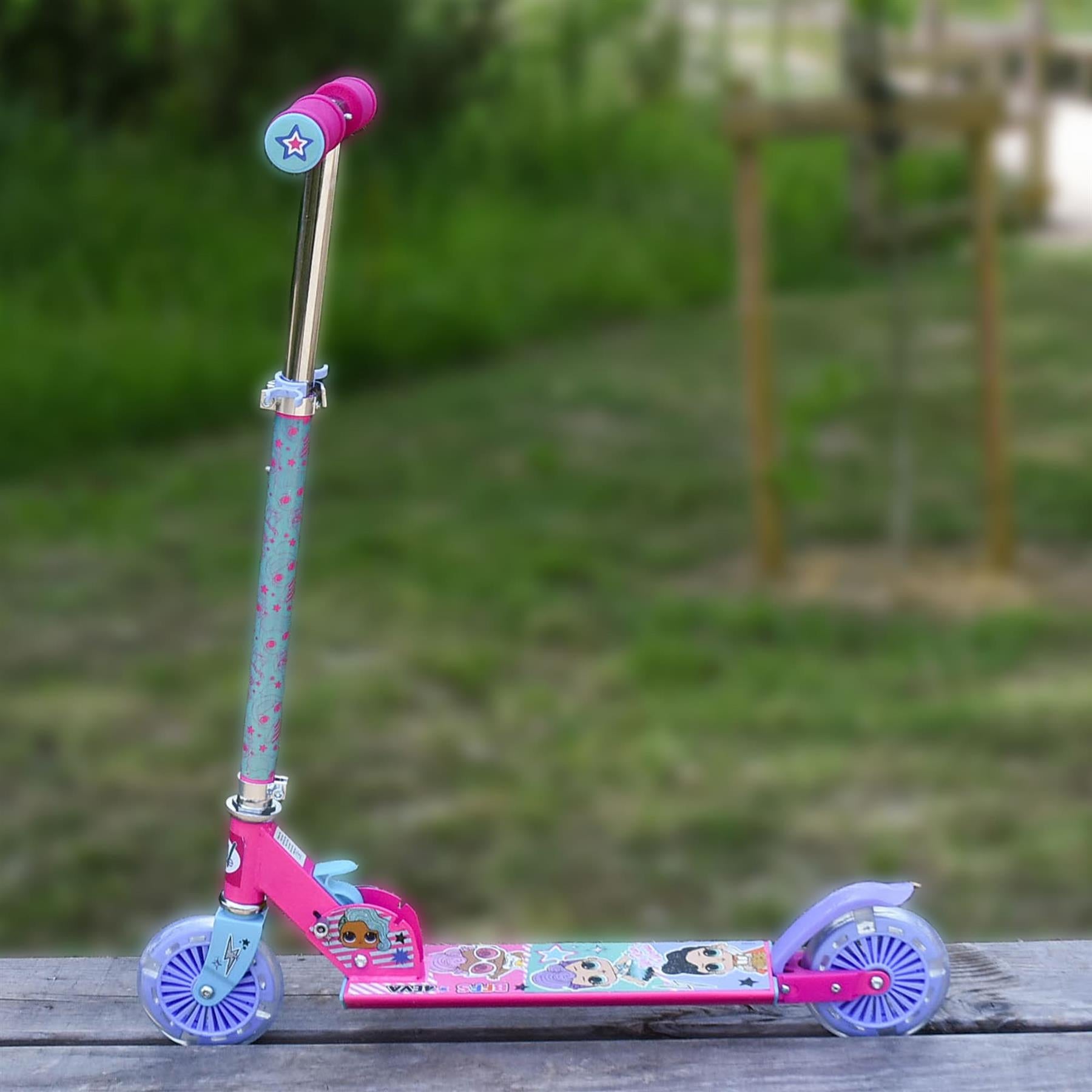 L.O.L. Surprise! Folding Inline Scooter with Light Up Wheels