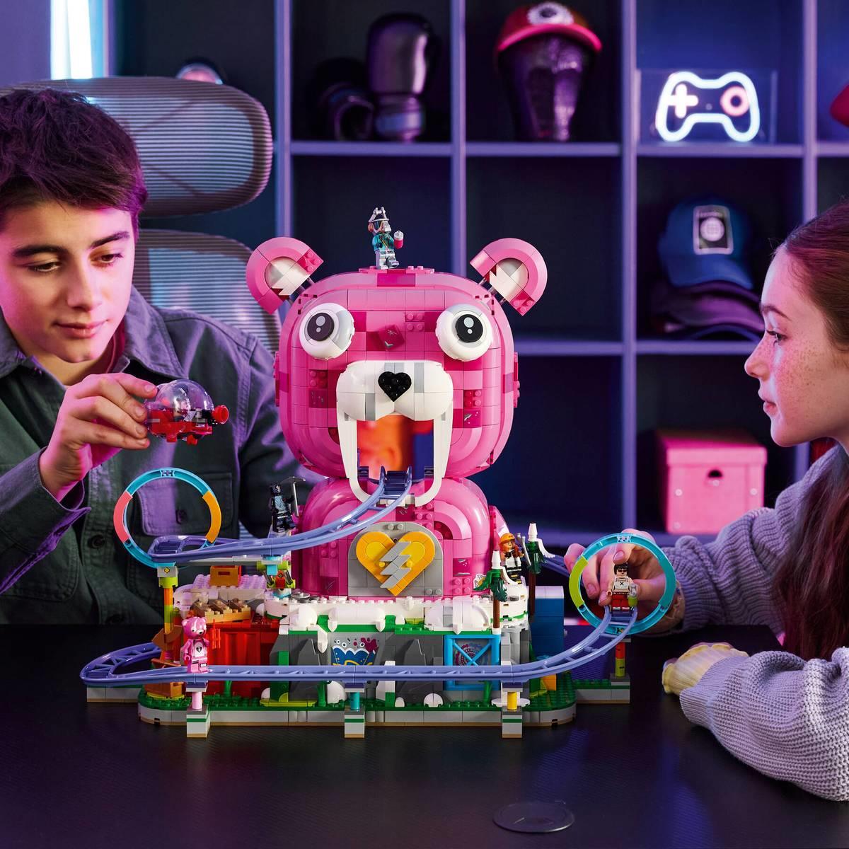 LEGO Fortnite Rave Cave 77082