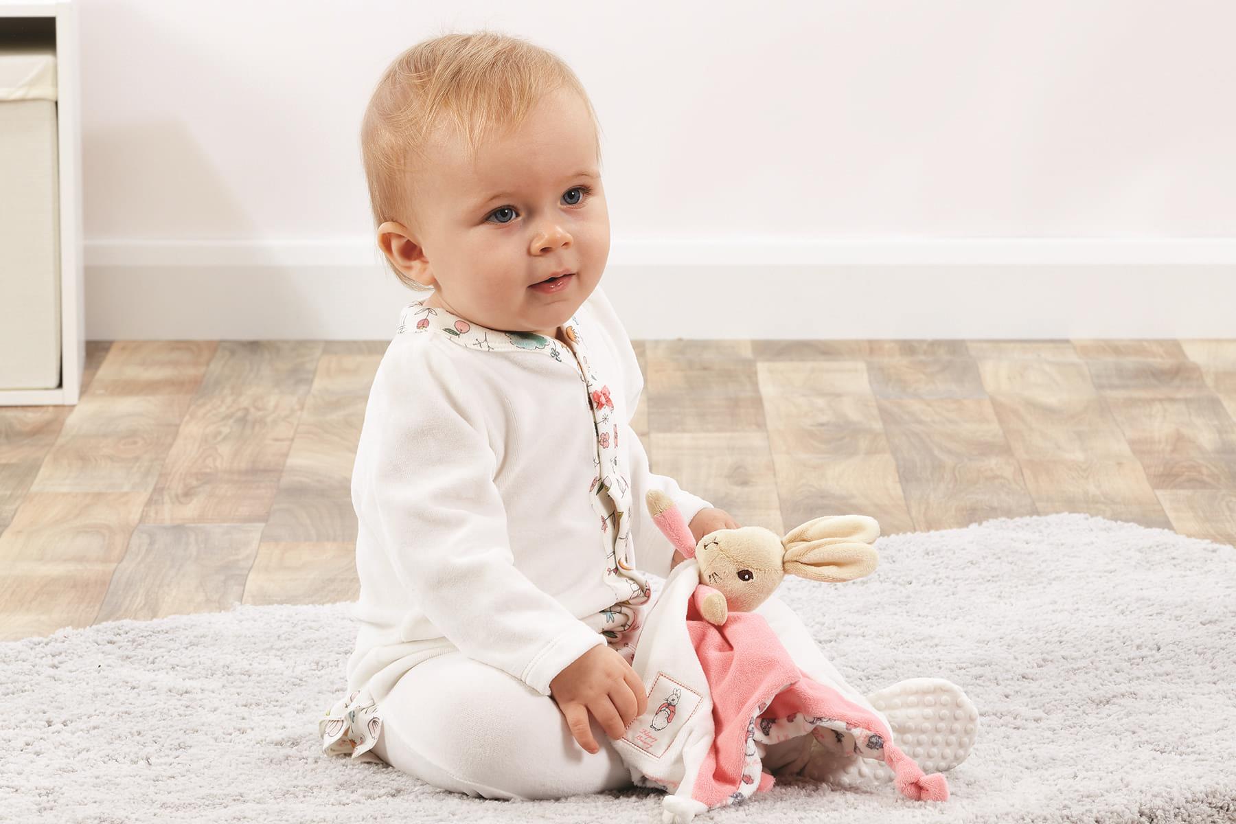 Petter Rabbit Bunny Comfort Blanket - Flopsy