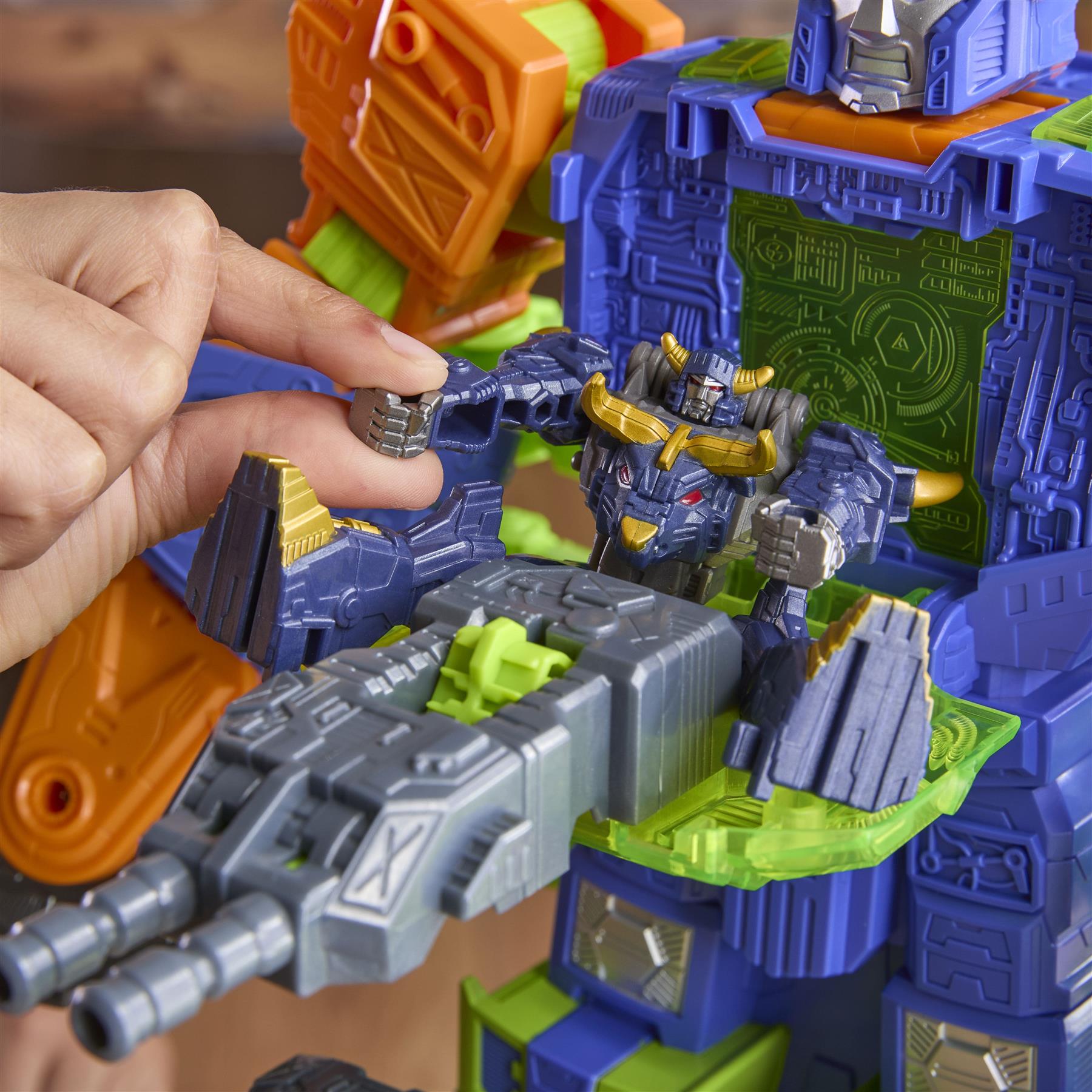 Transformers CYBERWORLD Scorponok Strike Battle Set