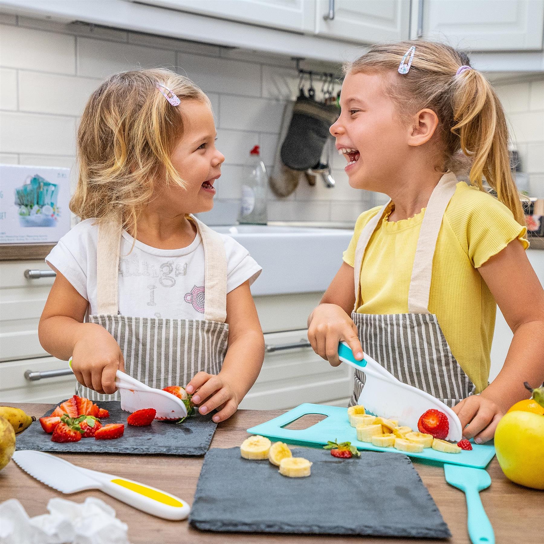 Tovla Jr. Montessori Knife & Chopper 5 Piece Set