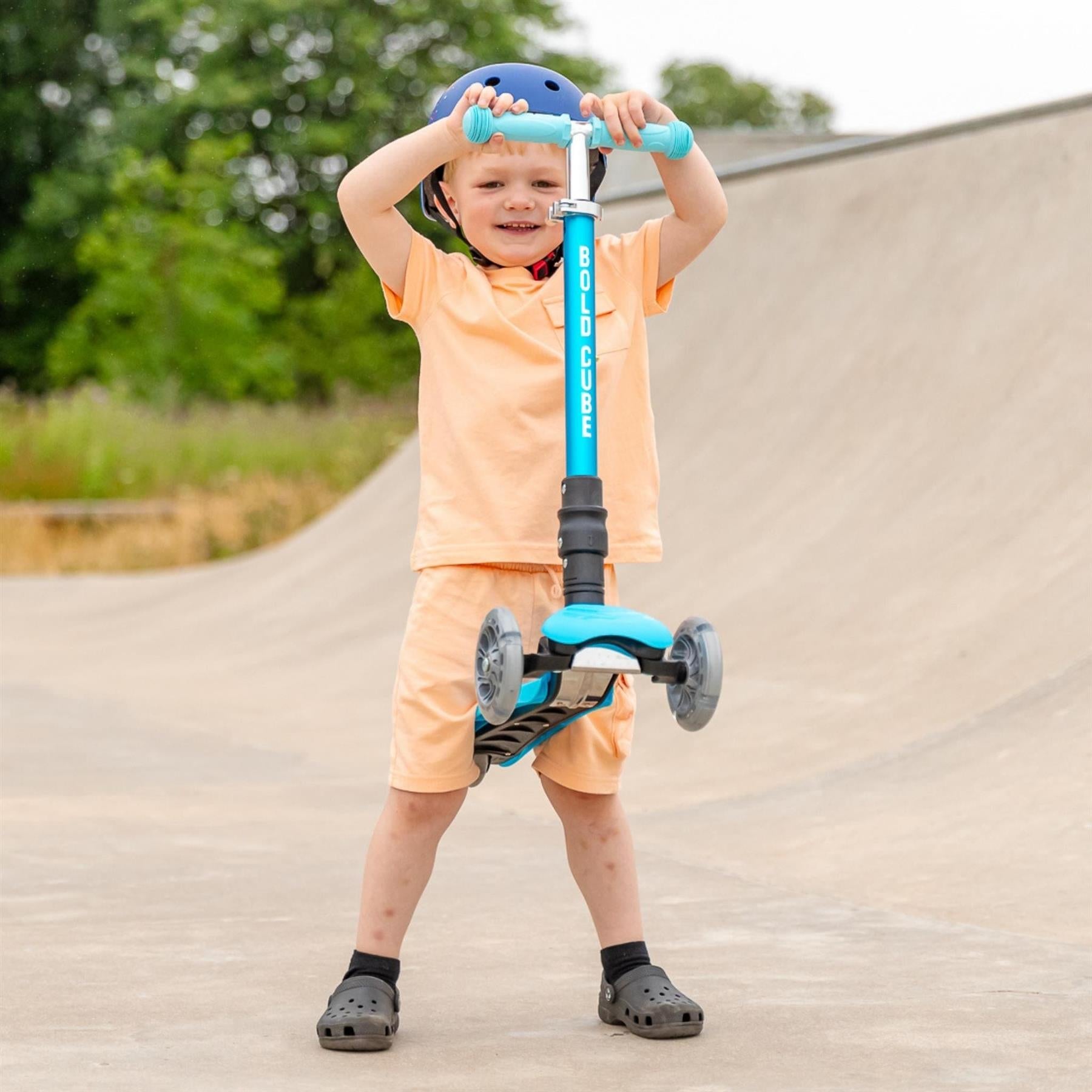 Boldcube Teeny Fold 3 Wheel Scooter - Dinosaur