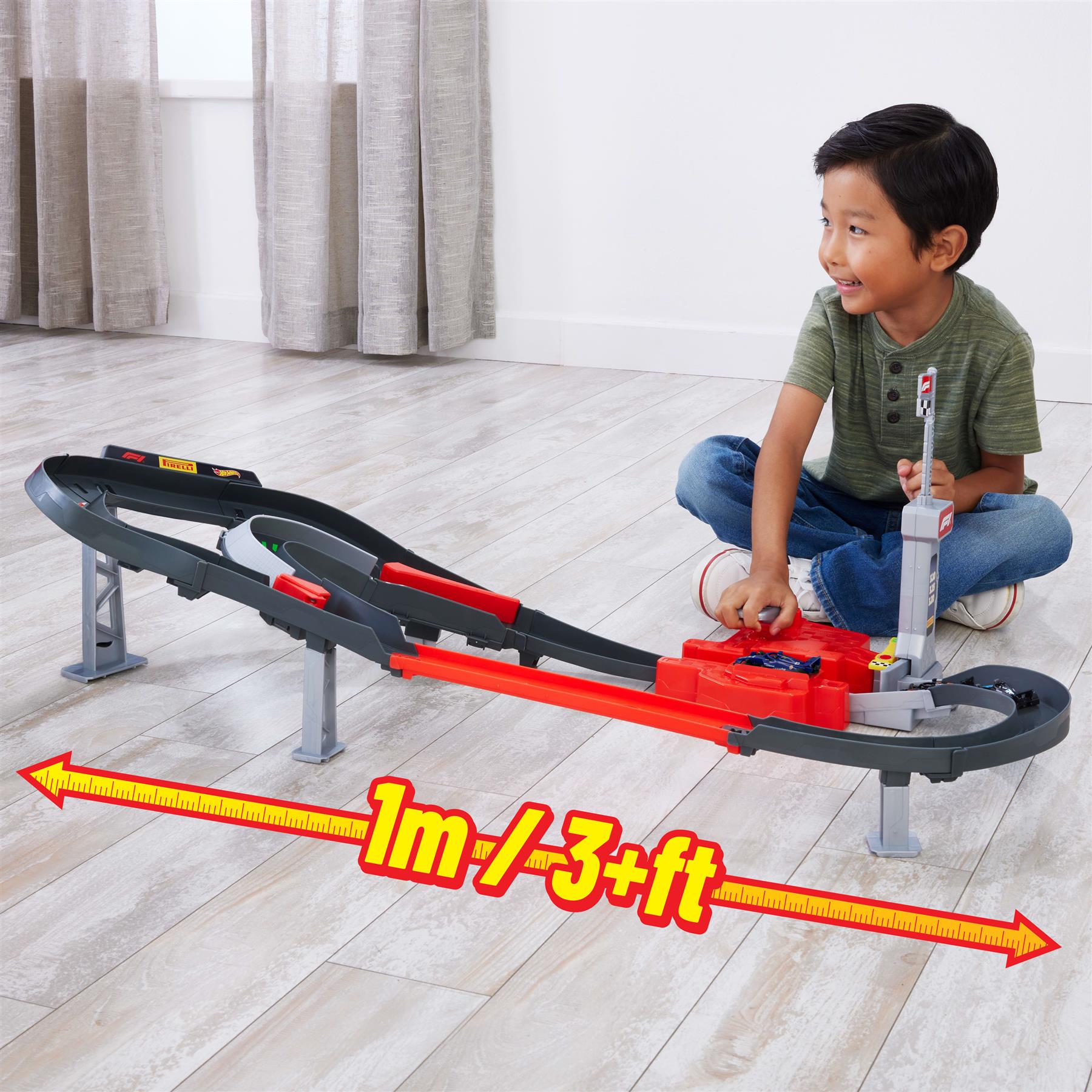 Hot Wheels City Racing Formula 1 Sprint Race Circuit Track Set