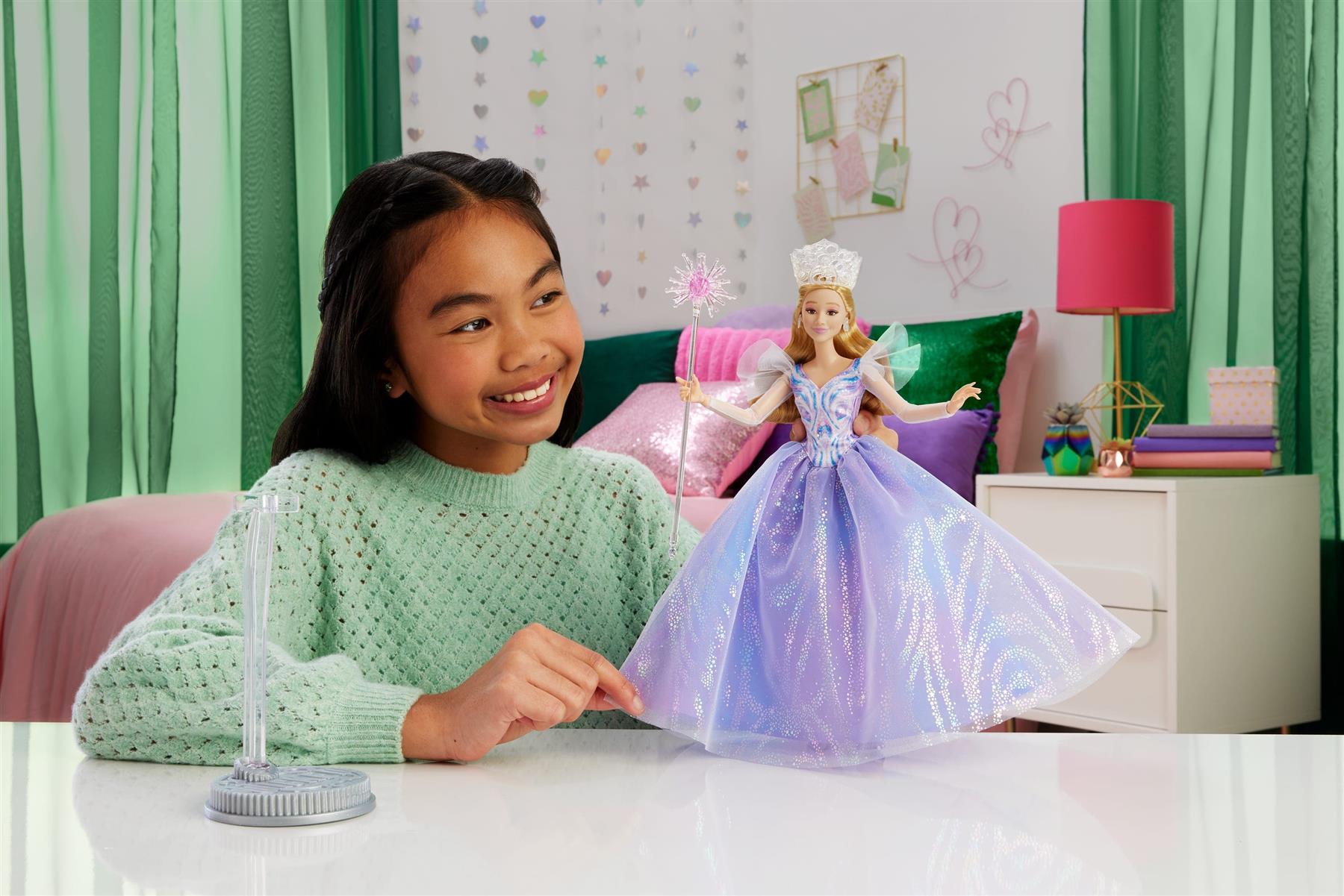Wicked for Good Deluxe Glinda Fashion Doll