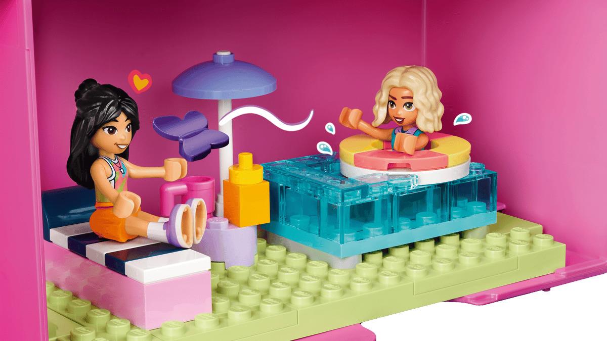 LEGO Friends Creative Dollhouse Suitcase 42697