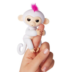 Fingerlings Interactive Monkey Sophie