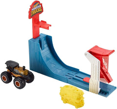 Hot Wheels Monster Truck Big Air Breakout Playset